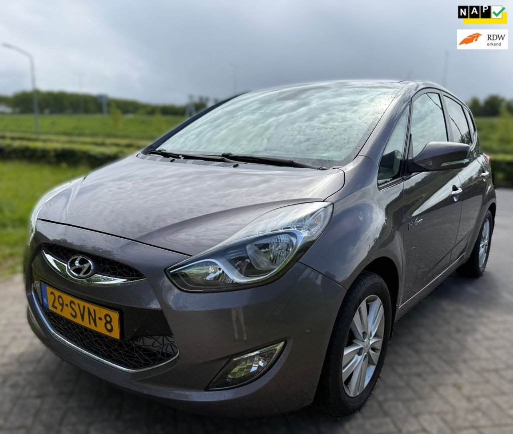 Hyundai Ix20 1.4i i-Catcher NL Auto I Airco I Navigatie I Camera I Trekhaak I Leder I Panorama OpenDak I Dealer Onderhouden