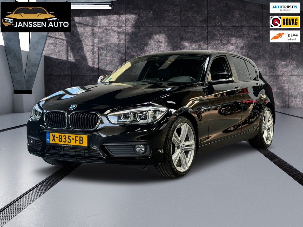 BMW 1-serie 118i Centennial High Executive | Navi | Stoelverwarming | Automaat | 18 Inch