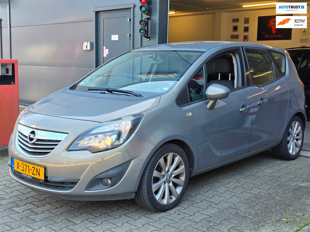 Opel Meriva 1.4 Turbo Cosmo / LEES TEKST !