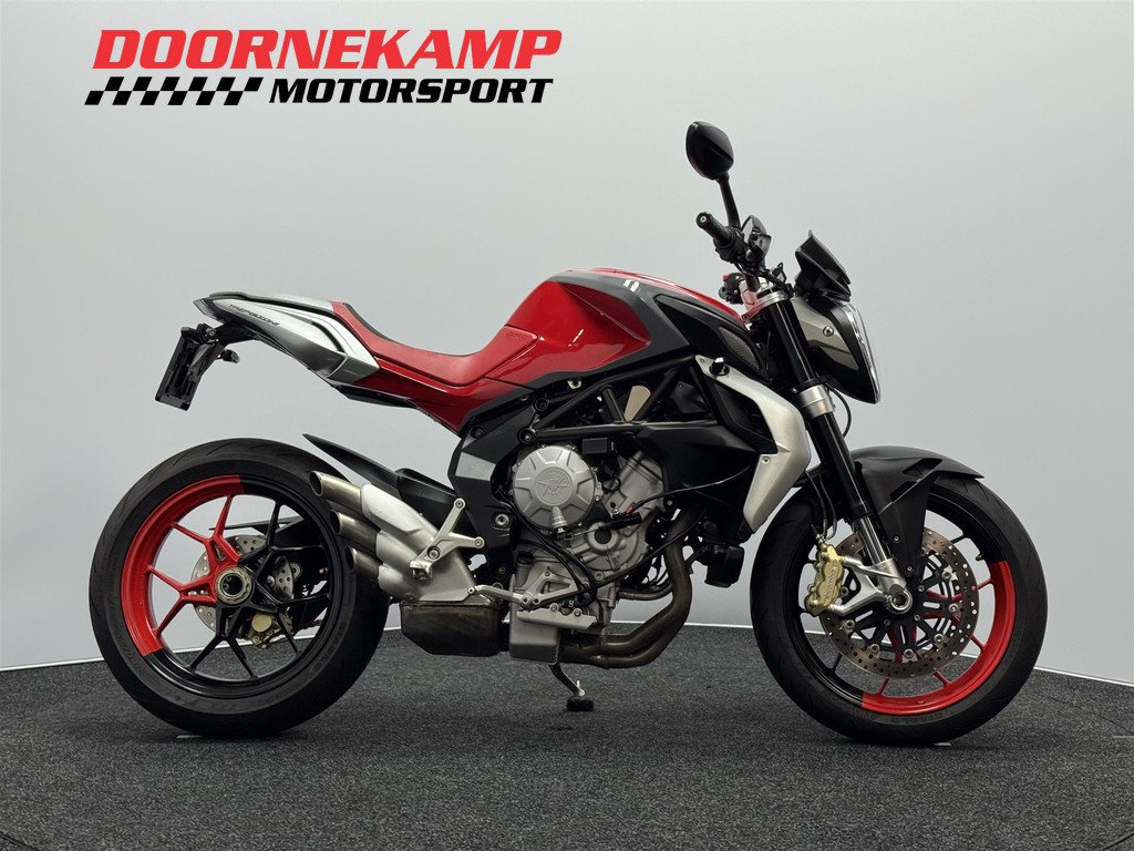 MV Agusta 675 BRUTALE