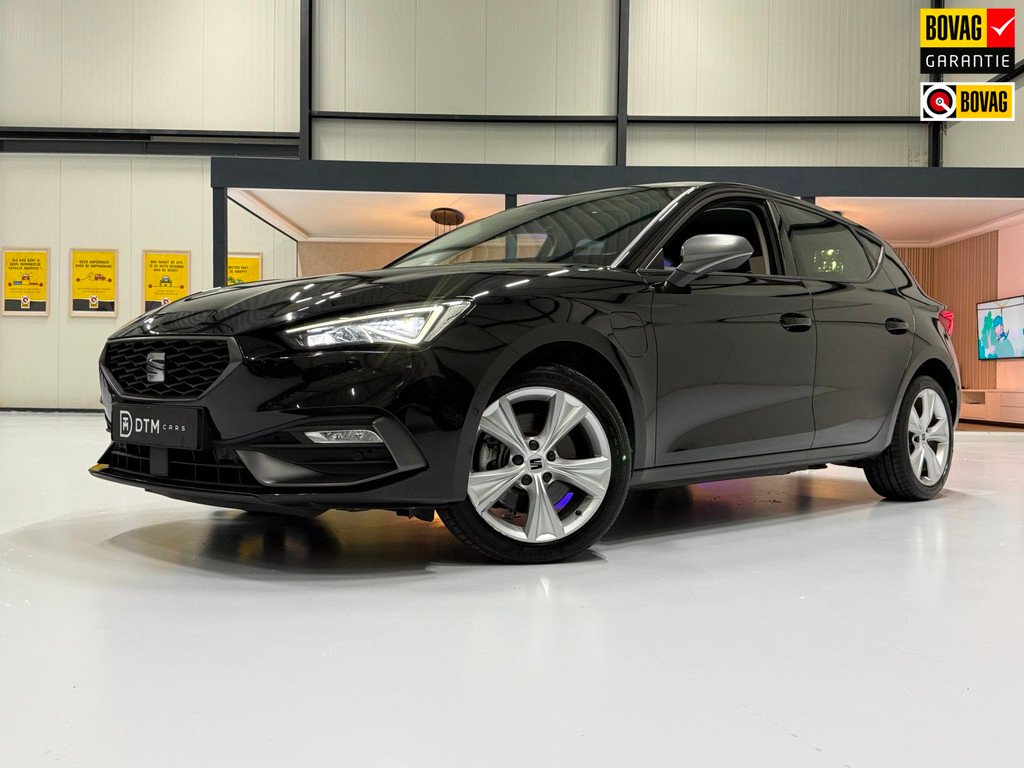 Seat Leon e-HYBRID FR 204 PK | Leder | ACC |Camera| Memory | Stoel- & Stuurverw|Climate