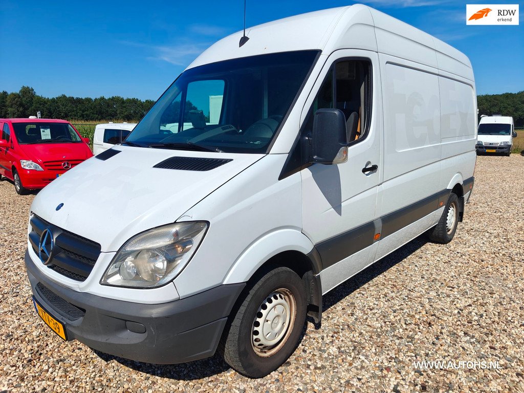 Mercedes-Benz Sprinter 513 2.2 CDI 366 HD , Apk maart 2027 , Euro 5 , 130 PK , rijd en schakelt ok.