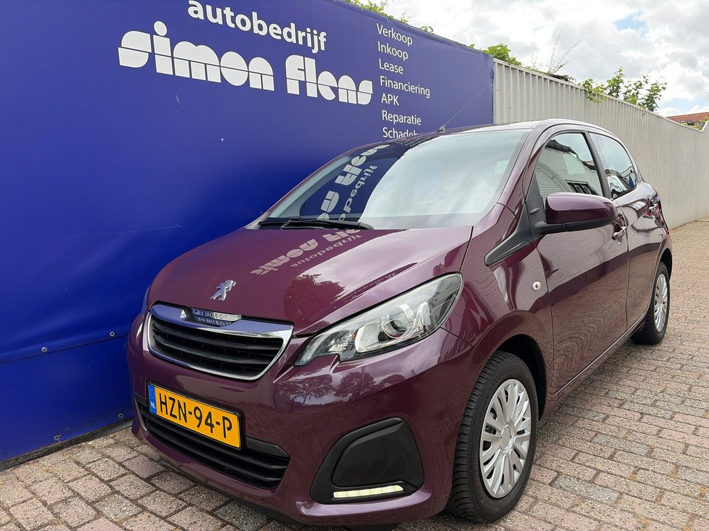 Peugeot 108 1.0 e-VTi Première
