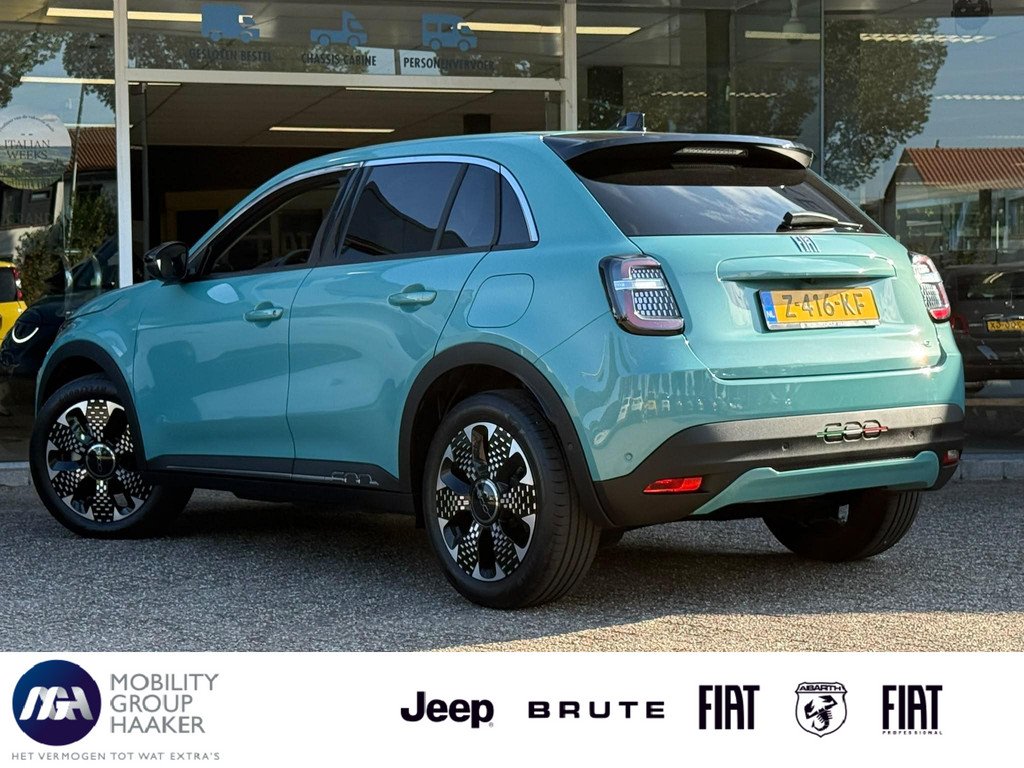 Fiat 600e La Prima 54 kWh | Camera | Carplay | Leer