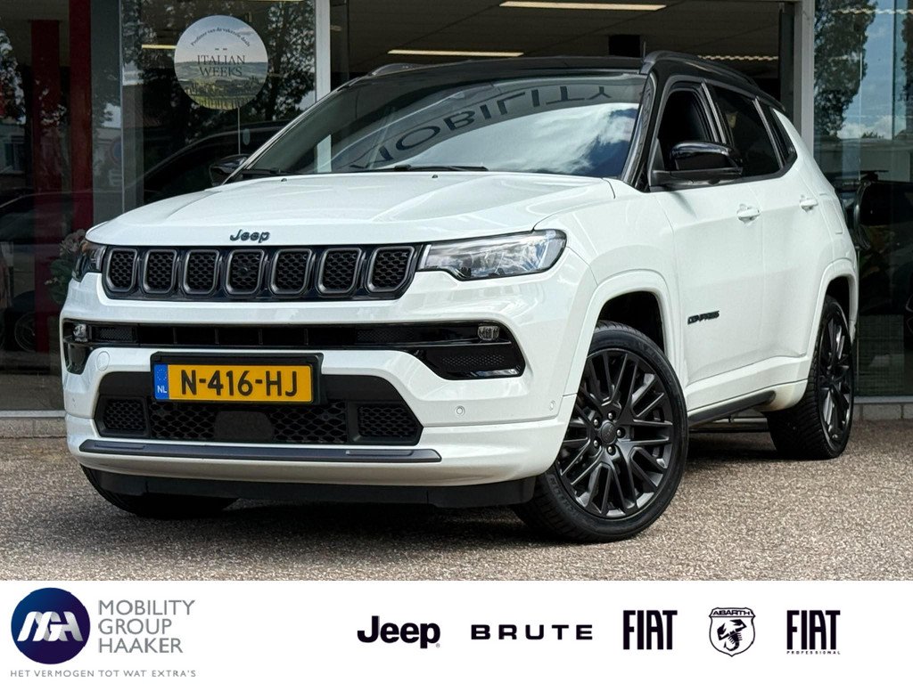 Jeep Compass 4xe 240 Plug-in Hybrid Electric S | Trekhaak | Alpine | Memory