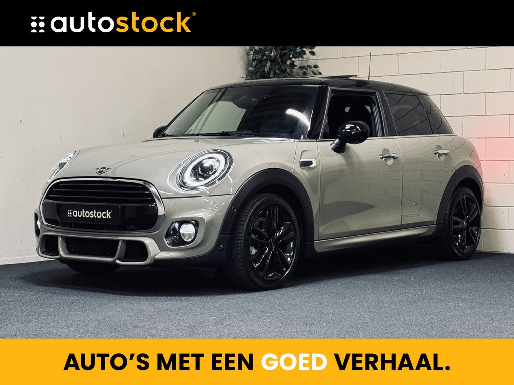 MINI 5-Deurs 1.5 Cooper John Cooper Works | Panorama | harman/kardon | LED